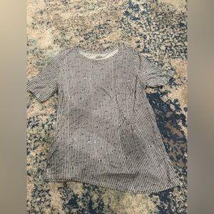 Black and White Knit Short Sleeve Top